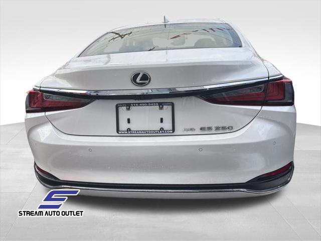 used 2022 Lexus ES 250 car, priced at $29,990