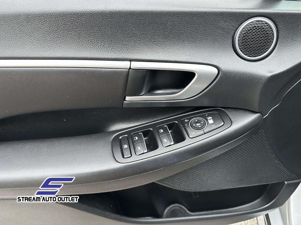 used 2024 Hyundai Sonata car, priced at $23,485