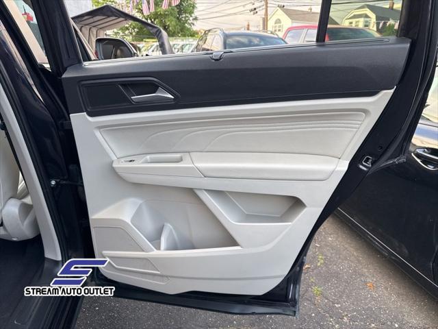 used 2022 Volkswagen Atlas car, priced at $25,990