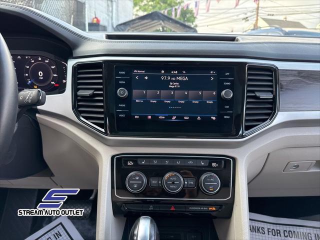 used 2022 Volkswagen Atlas car, priced at $25,990