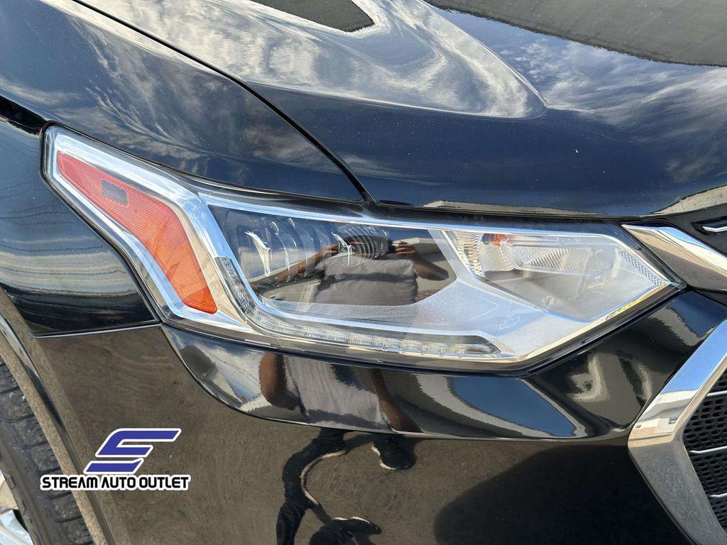 used 2018 Chevrolet Traverse car, priced at $23,485
