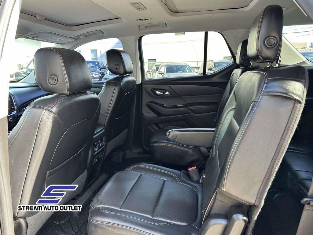 used 2018 Chevrolet Traverse car, priced at $23,485