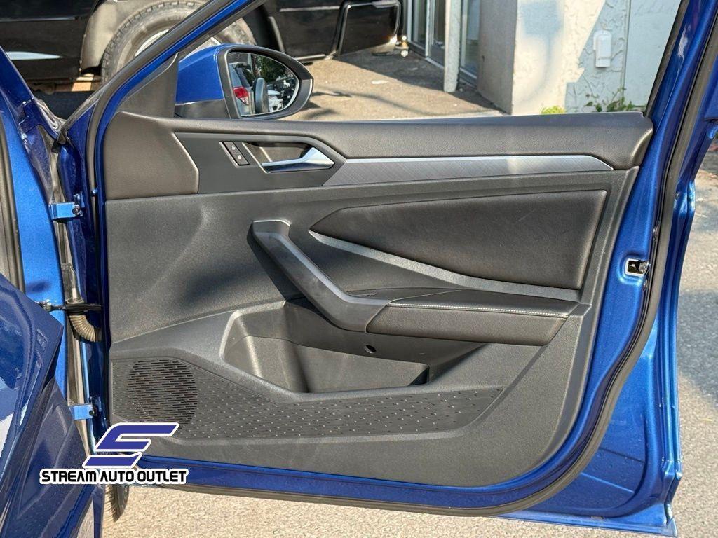 used 2024 Volkswagen Jetta car, priced at $22,985
