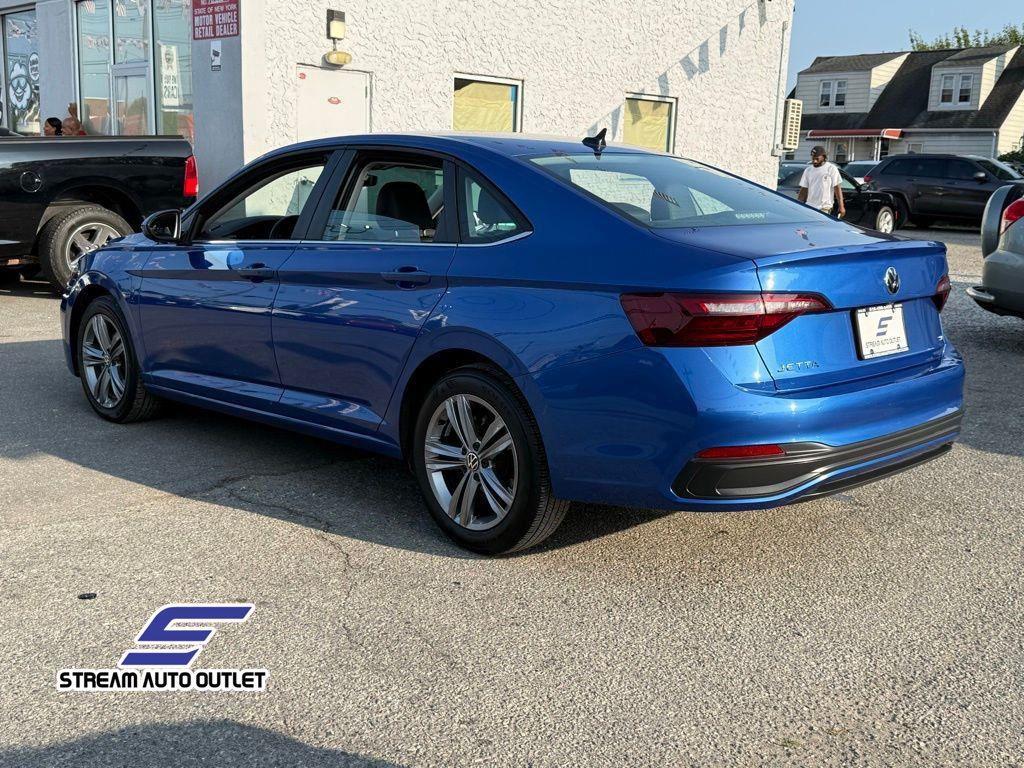 used 2024 Volkswagen Jetta car, priced at $22,985