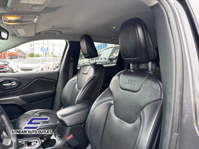 used 2019 Jeep Cherokee car, priced at $14,990