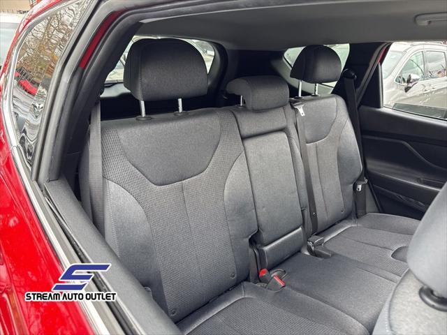 used 2022 Hyundai Santa Fe car, priced at $19,990