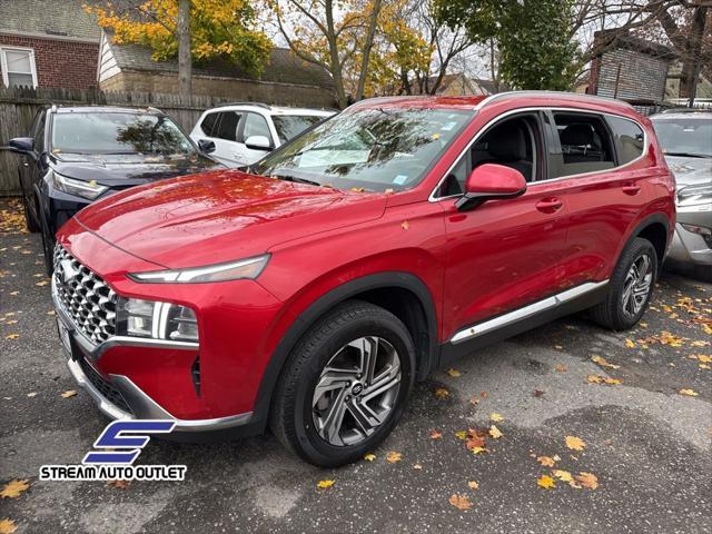 used 2022 Hyundai Santa Fe car, priced at $19,990