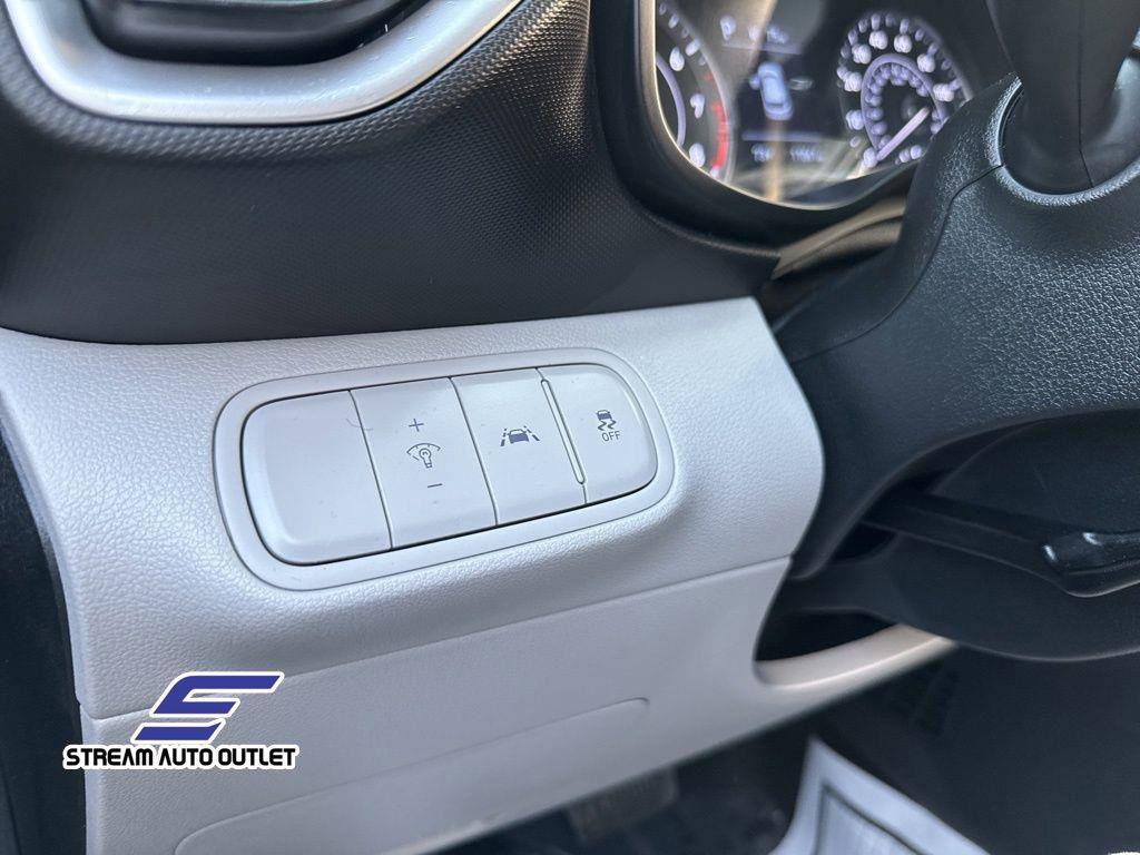 used 2022 Hyundai Venue car, priced at $20,785