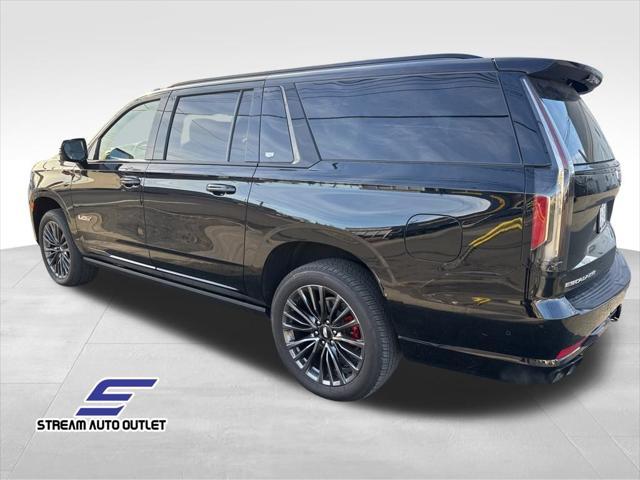 used 2023 Cadillac Escalade ESV car, priced at $137,990