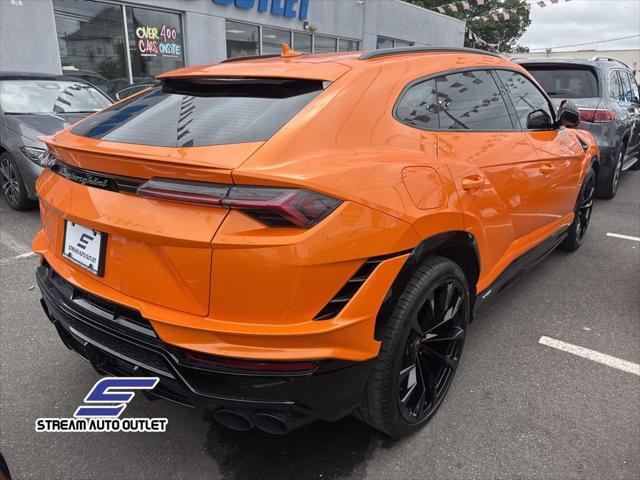 used 2023 Lamborghini Urus car, priced at $244,990