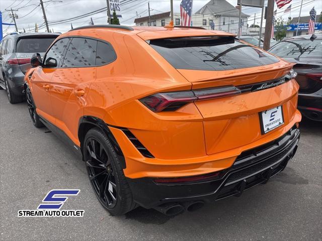 used 2023 Lamborghini Urus car, priced at $244,990