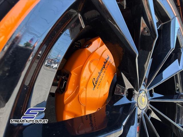 used 2023 Lamborghini Urus car, priced at $244,990