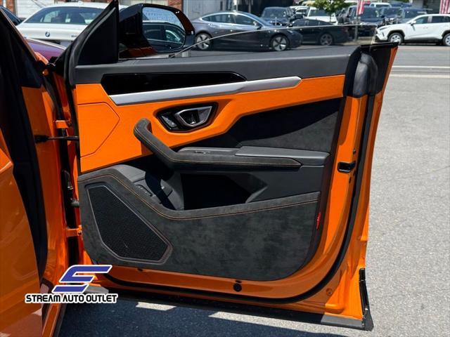 used 2023 Lamborghini Urus car, priced at $244,990
