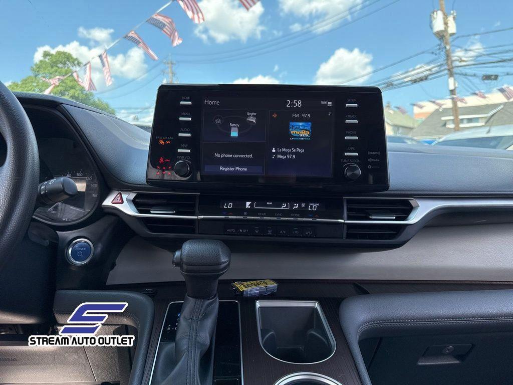 used 2022 Toyota Sienna car, priced at $36,485