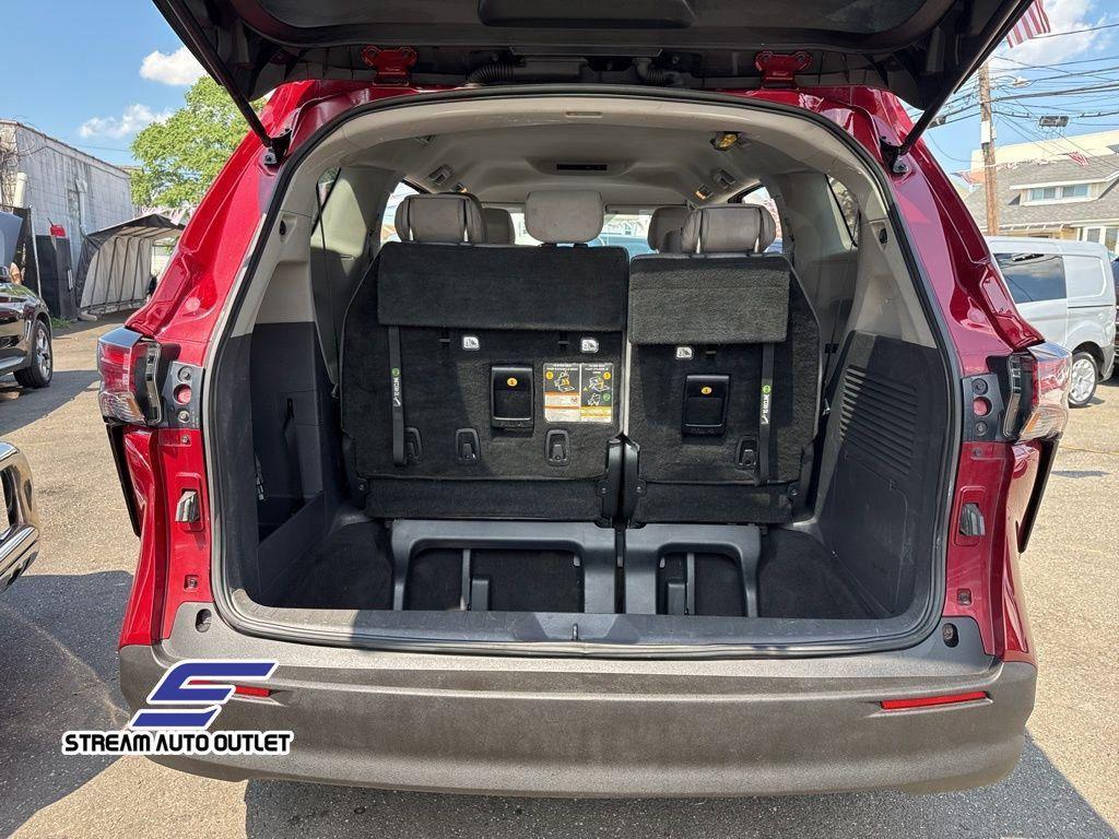 used 2022 Toyota Sienna car, priced at $36,485
