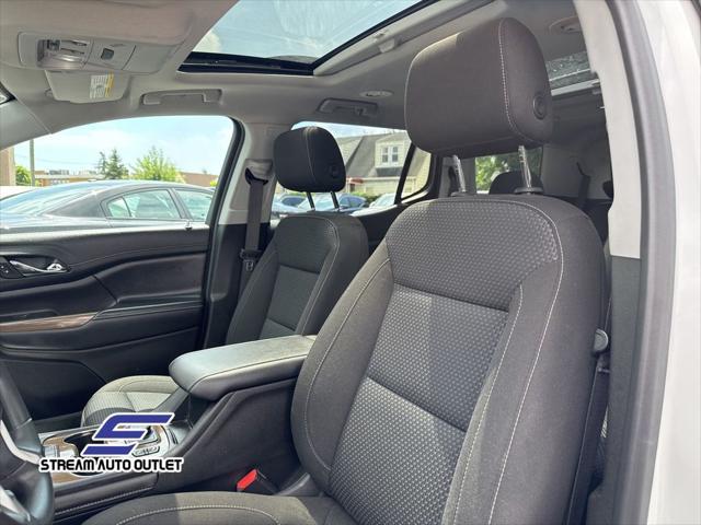 used 2022 GMC Acadia car, priced at $24,990