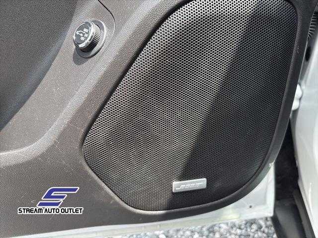 used 2022 GMC Acadia car, priced at $24,990