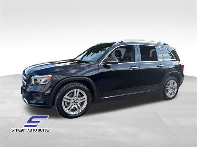 used 2021 Mercedes-Benz GLB 250 car, priced at $28,490