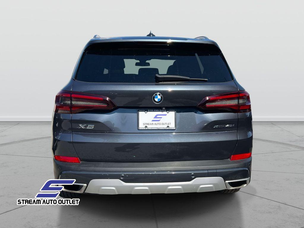used 2021 BMW X5 car, priced at $37,985