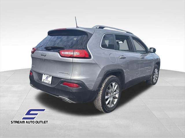 used 2018 Jeep Cherokee car, priced at $13,490