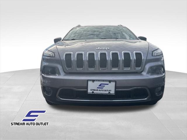 used 2018 Jeep Cherokee car, priced at $13,490