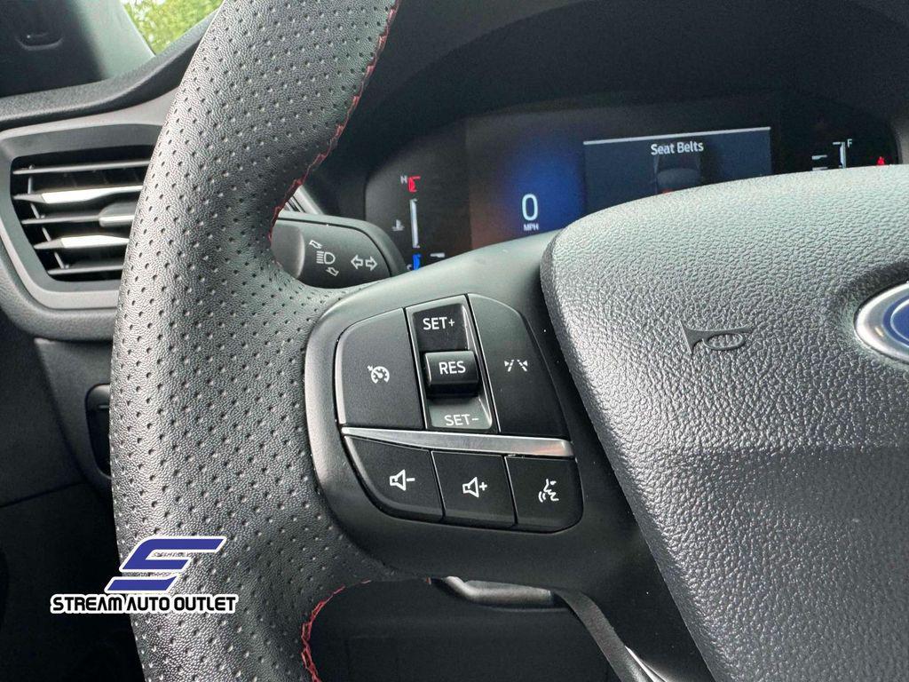 used 2024 Ford Escape car, priced at $22,985