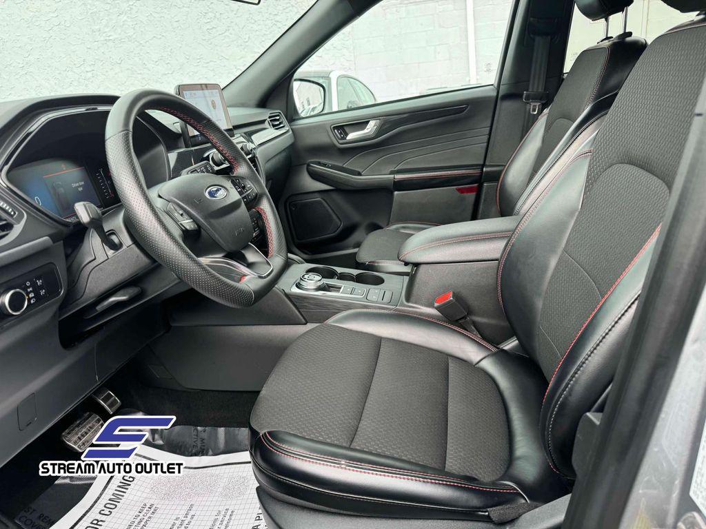 used 2024 Ford Escape car, priced at $22,985