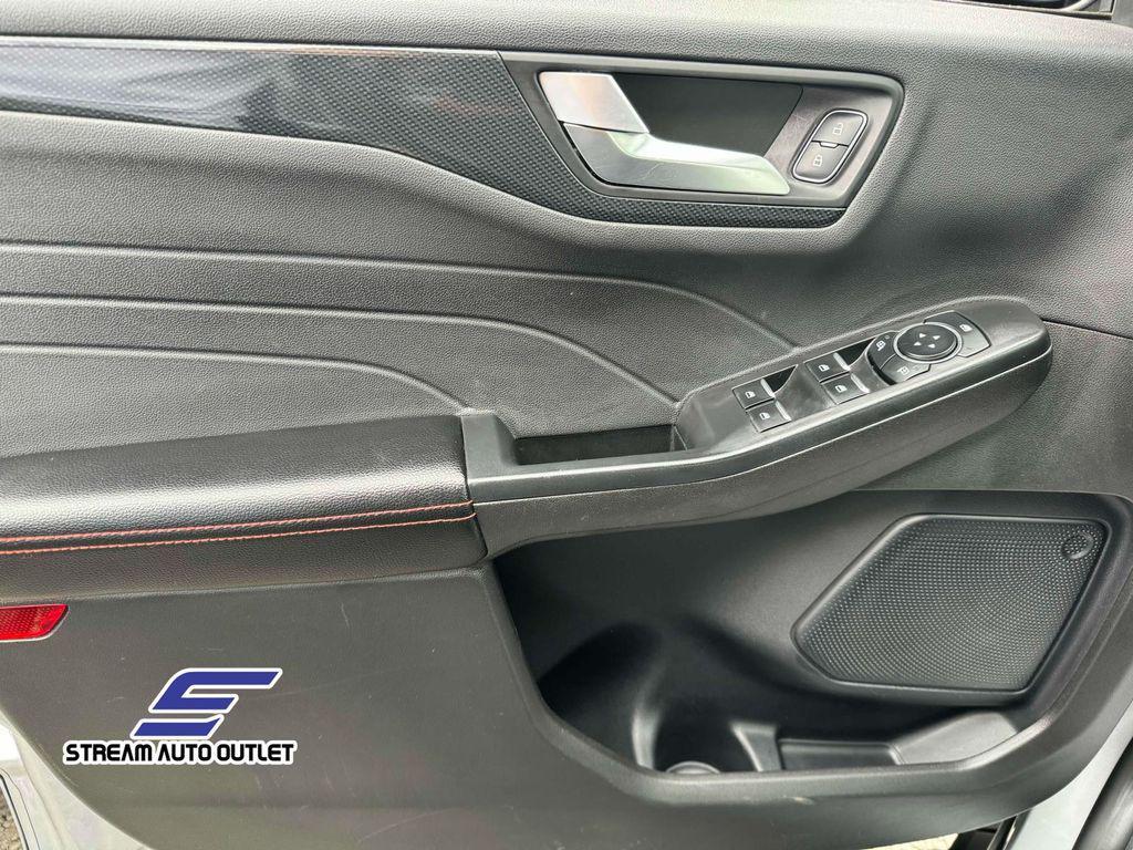 used 2024 Ford Escape car, priced at $22,985