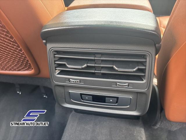 used 2024 Audi Q7 car, priced at $40,990