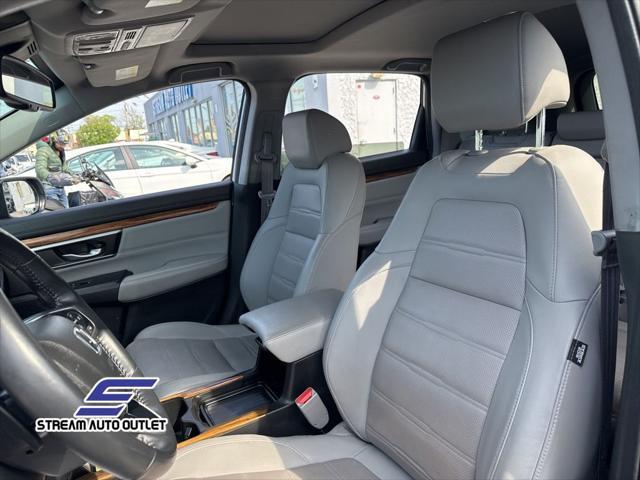 used 2022 Honda CR-V Hybrid car, priced at $29,990