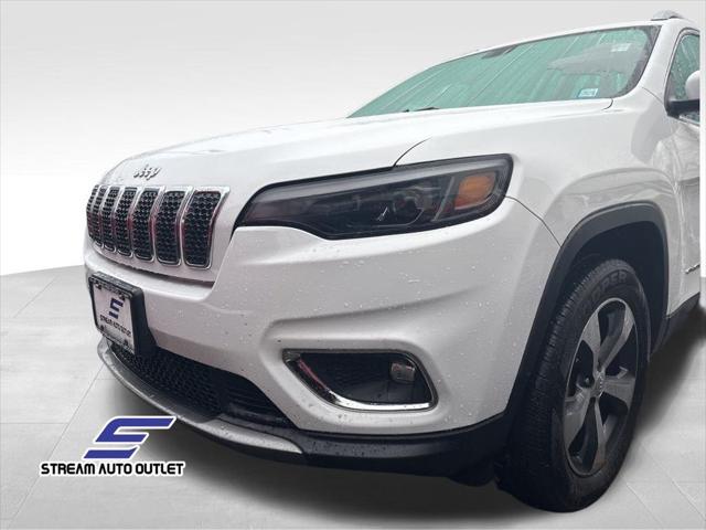 used 2020 Jeep Cherokee car, priced at $17,990