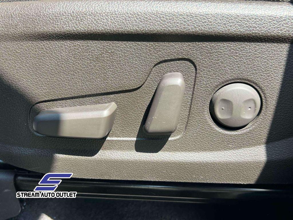 used 2020 Hyundai Santa Fe car, priced at $19,985