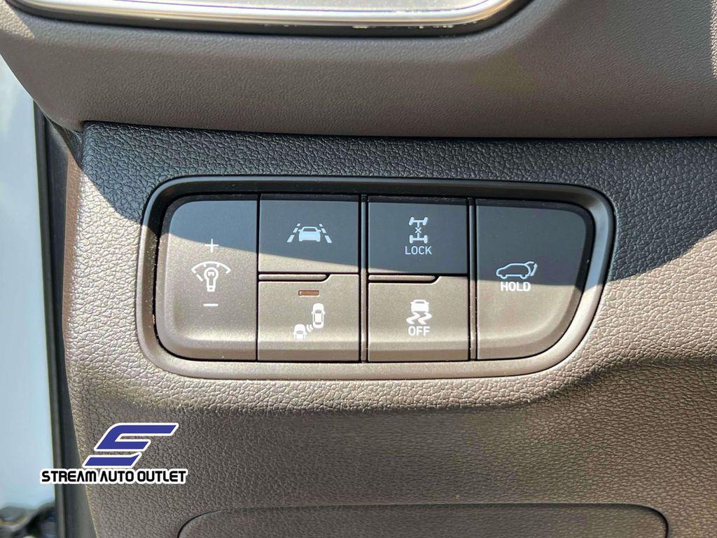 used 2020 Hyundai Santa Fe car, priced at $19,985