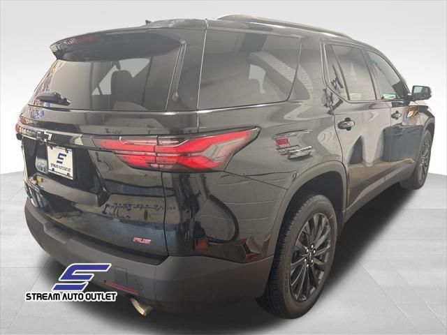 used 2022 Chevrolet Traverse car, priced at $35,490