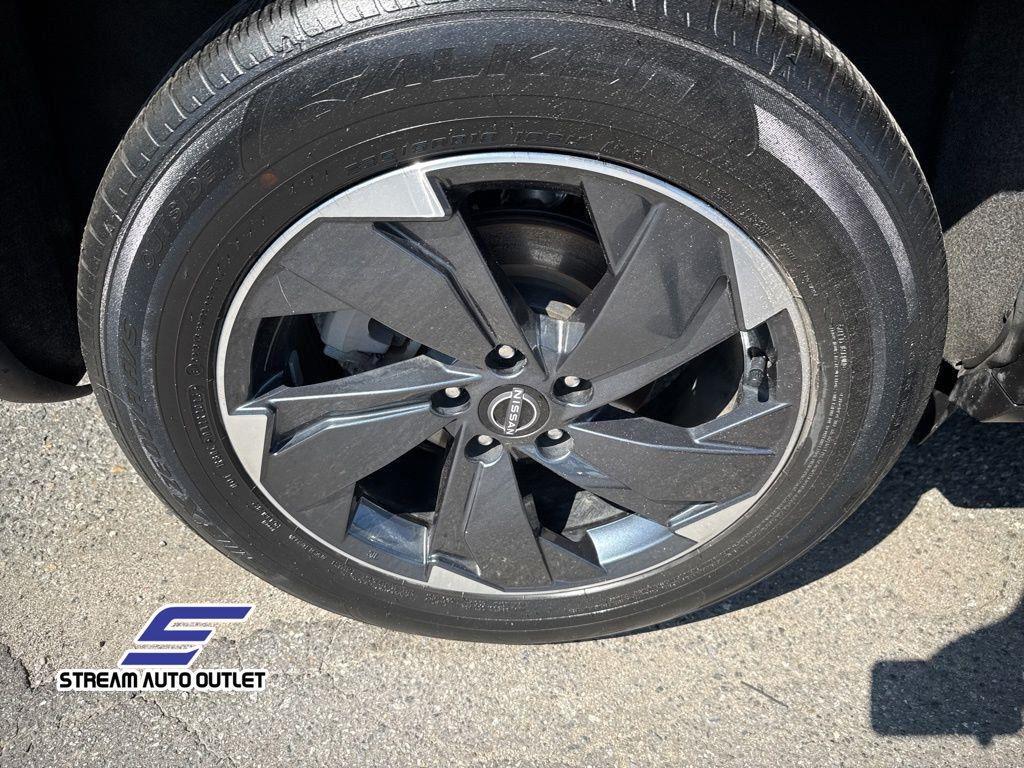 used 2024 Nissan Rogue car, priced at $25,485