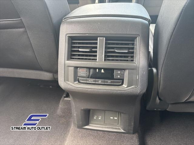 used 2022 Volkswagen Atlas car, priced at $25,490