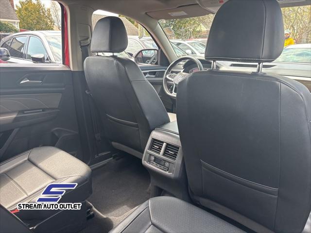 used 2022 Volkswagen Atlas car, priced at $25,490
