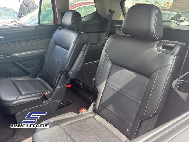 used 2022 Volkswagen Atlas car, priced at $25,490