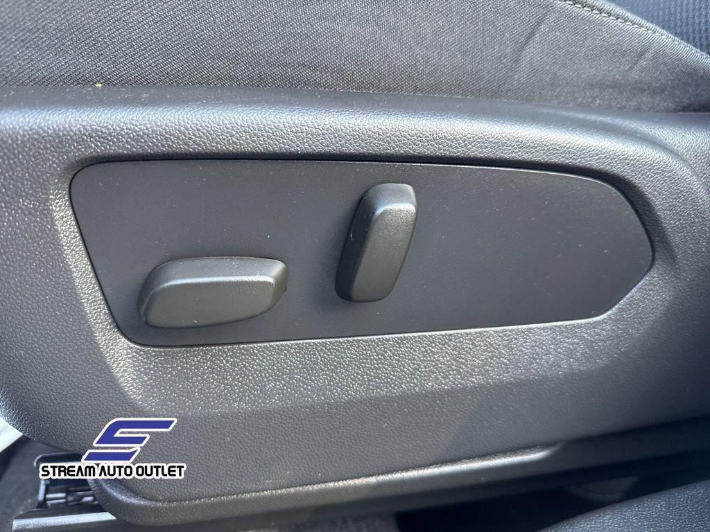 used 2022 Buick Envision car, priced at $23,985