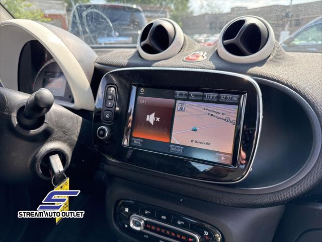 used 2016 smart ForTwo car, priced at $9,990