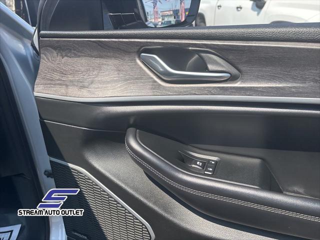 used 2021 Jeep Grand Cherokee L car, priced at $27,990
