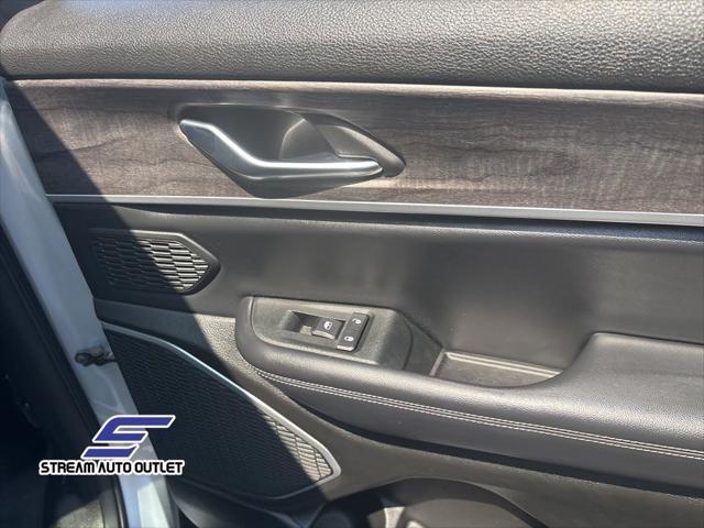 used 2021 Jeep Grand Cherokee L car, priced at $27,990