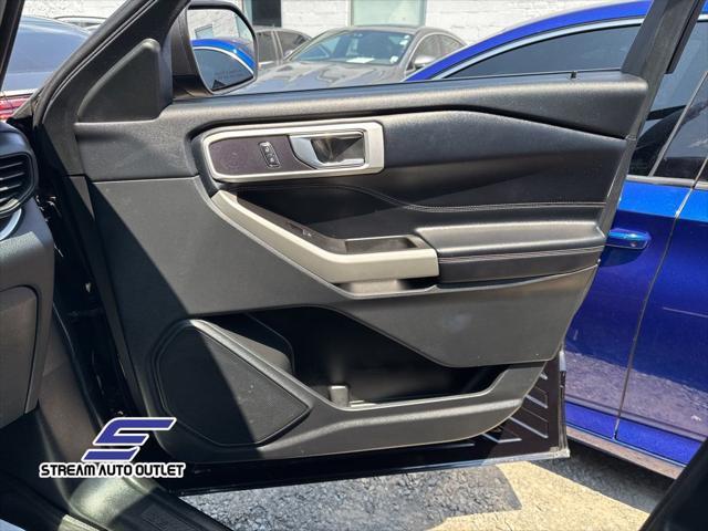 used 2022 Ford Explorer car, priced at $28,990