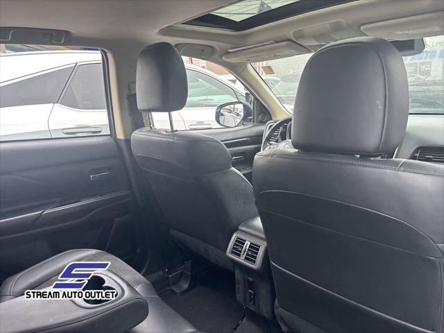 used 2020 Mitsubishi Outlander car, priced at $15,990
