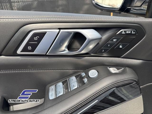 used 2023 BMW X7 car, priced at $64,990