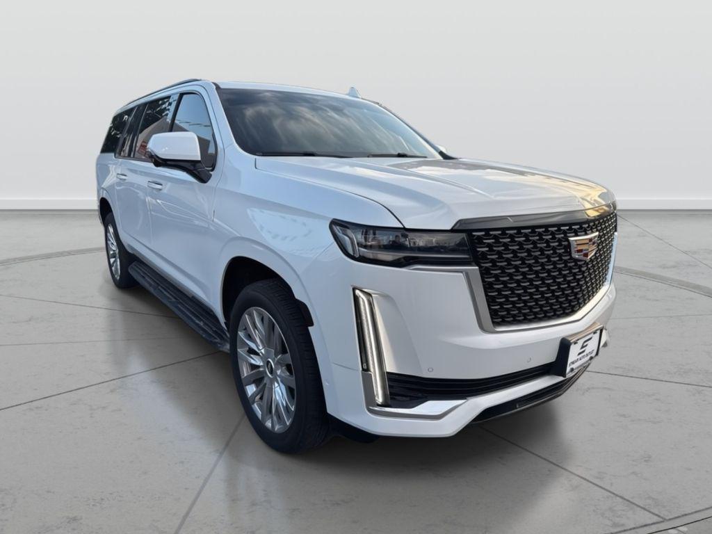 used 2022 Cadillac Escalade ESV car, priced at $62,990