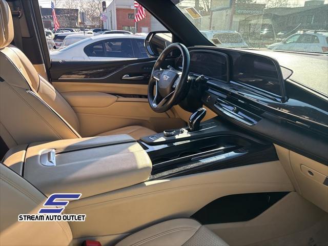 used 2022 Cadillac Escalade ESV car, priced at $64,990