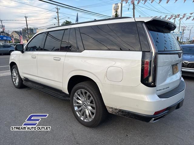 used 2022 Cadillac Escalade ESV car, priced at $63,990
