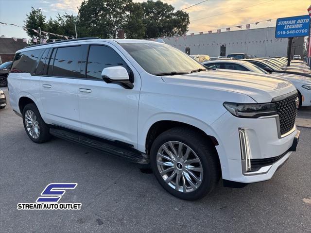 used 2022 Cadillac Escalade ESV car, priced at $63,990