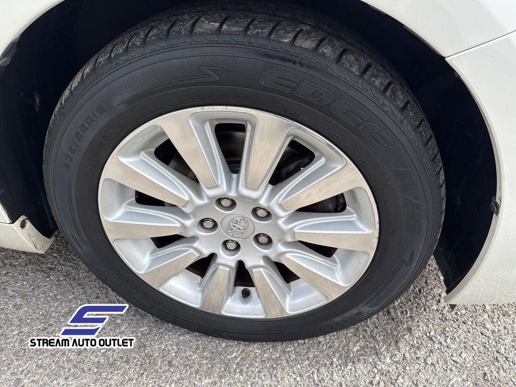 used 2015 Toyota Sienna car, priced at $23,985